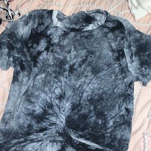 Cute Tie Dye cropped shirt !